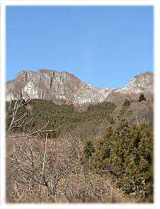 大指から望む毘沙門山