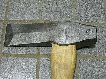 スレッジアックス