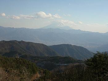 帯那山からの富士山