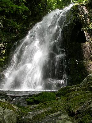 すだれ状美瀑